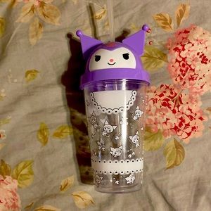 A cup it has never been used got an cute design